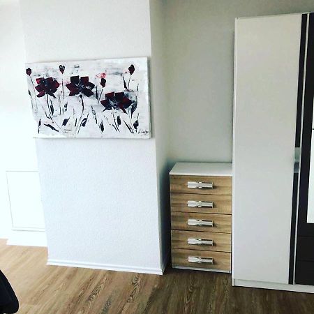 Ferienwohnung Бергиш Гладбах Екстериор снимка