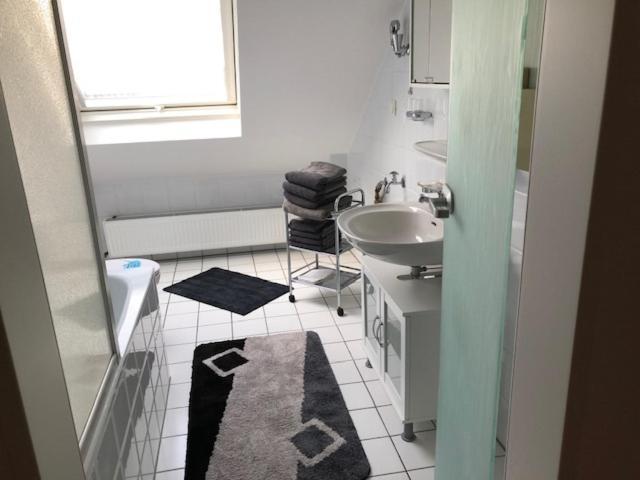 Ferienwohnung Бергиш Гладбах Екстериор снимка